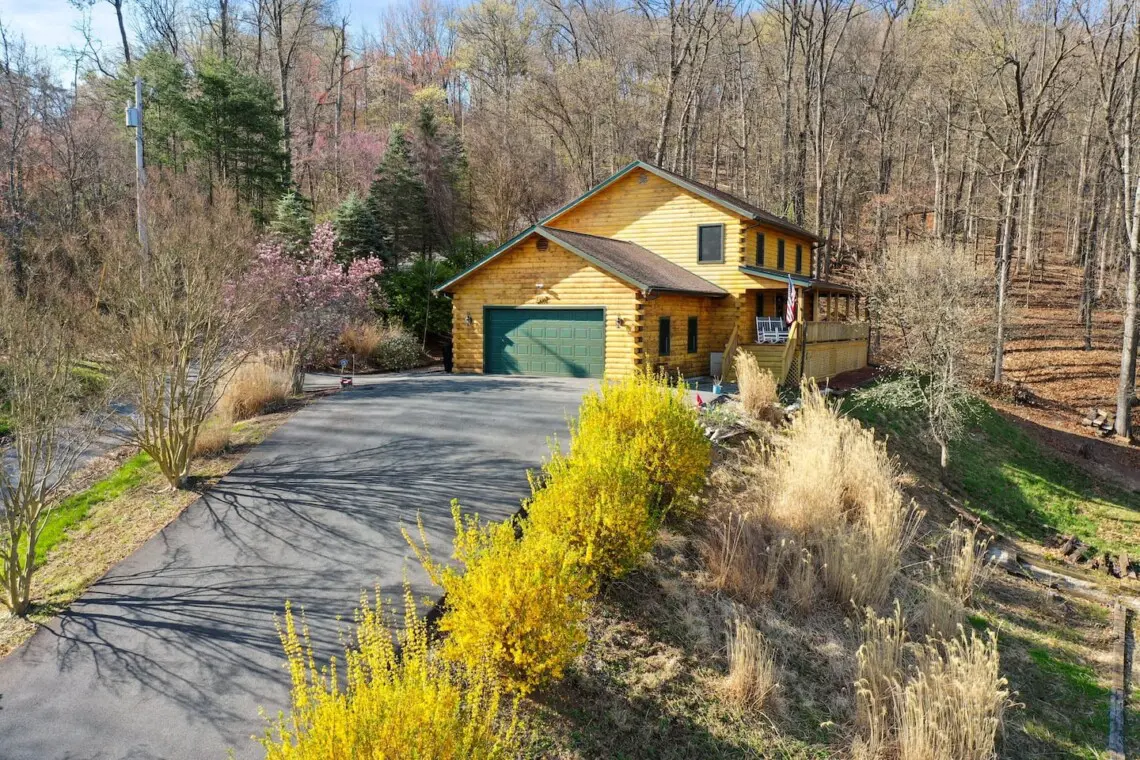 9db8e292 933d 4b25 acc3 be56ee5d5b95