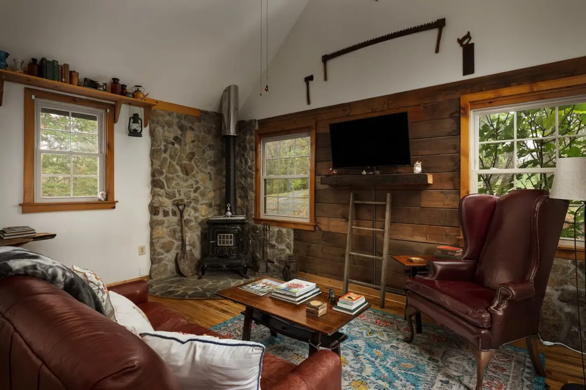 a0a27f5e a6e2 4272 b65e 181f857f9270