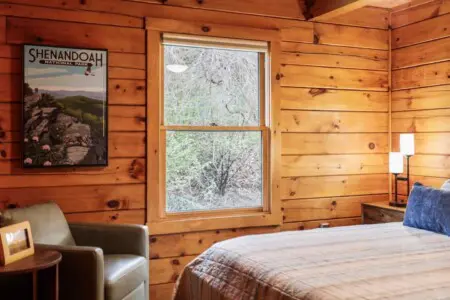 b71dc30d eeac 4320 bf2f 74e9e053ea2e