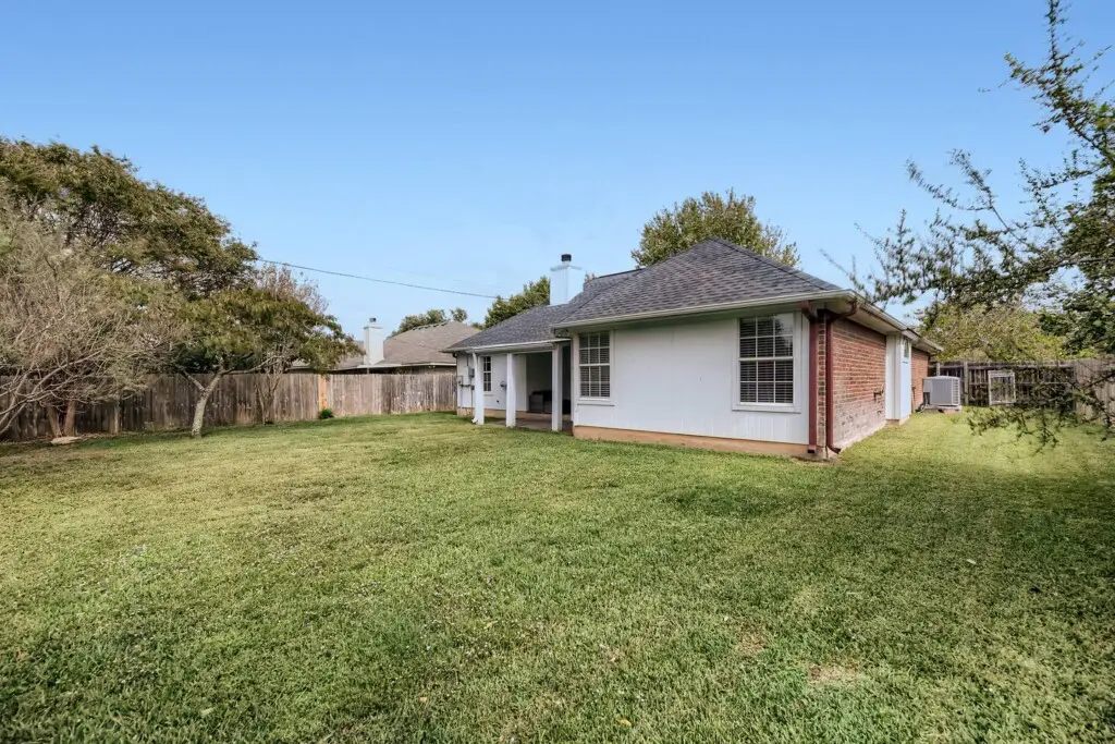 ce197832 f1da 4e83 86a1 aa87e0c5d7d8