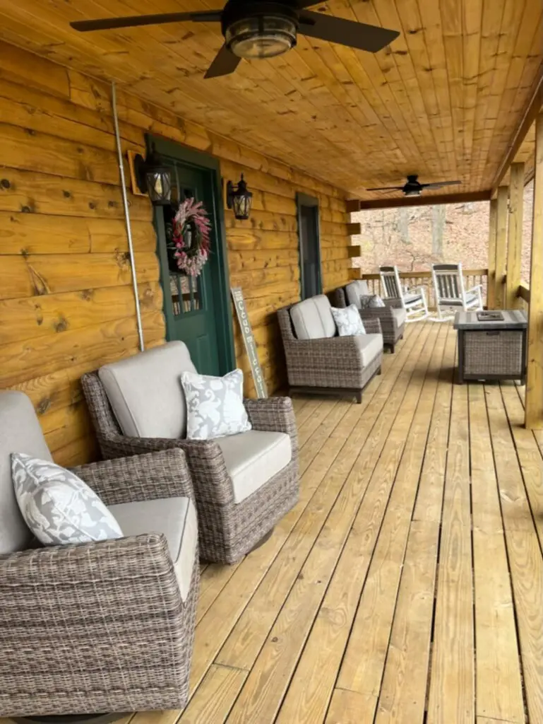 d8ead7e8 1a6a 4b84 b369 5537b1bddb96