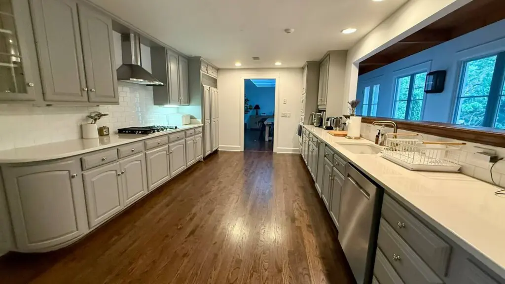 ebd3bd48 f759 4dc8 98d8 d82d1bc96117