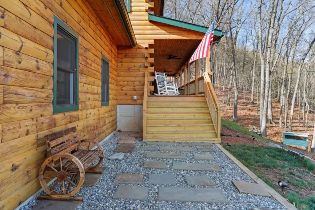 fd421946 8235 44aa 88d4 6b3655cdfb3a